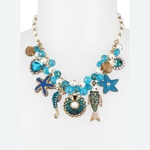 BETSEY JOHNSON NECKLACE